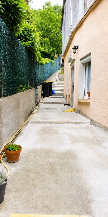 Dalle béton rénovée après travaux à Villemur-sur-Tarn en Haute-Garonne
